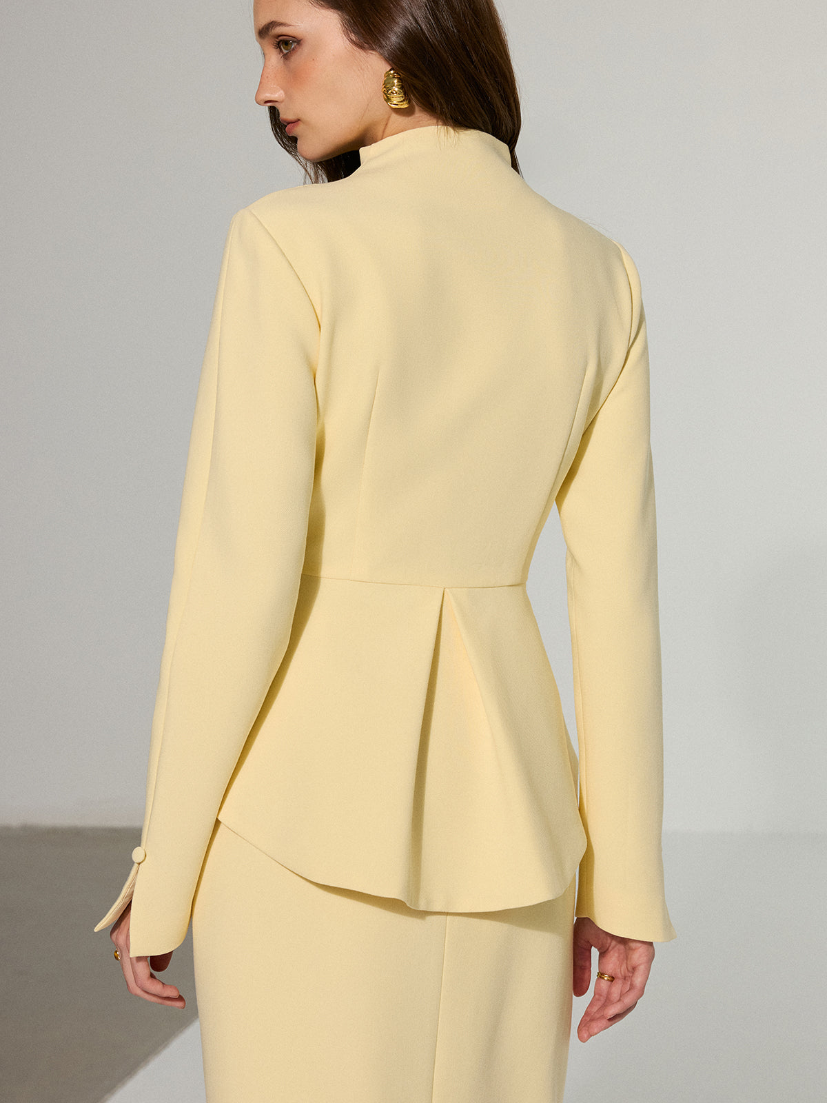 Keyhole Neckline Button Front Peplum Blazer