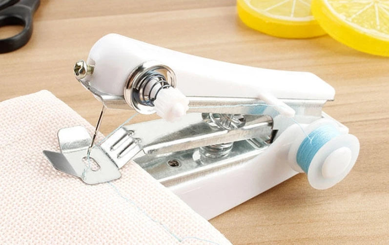 Home handheld portable mini manual sewing machine handheld pocket outdoor travel small sewing machine