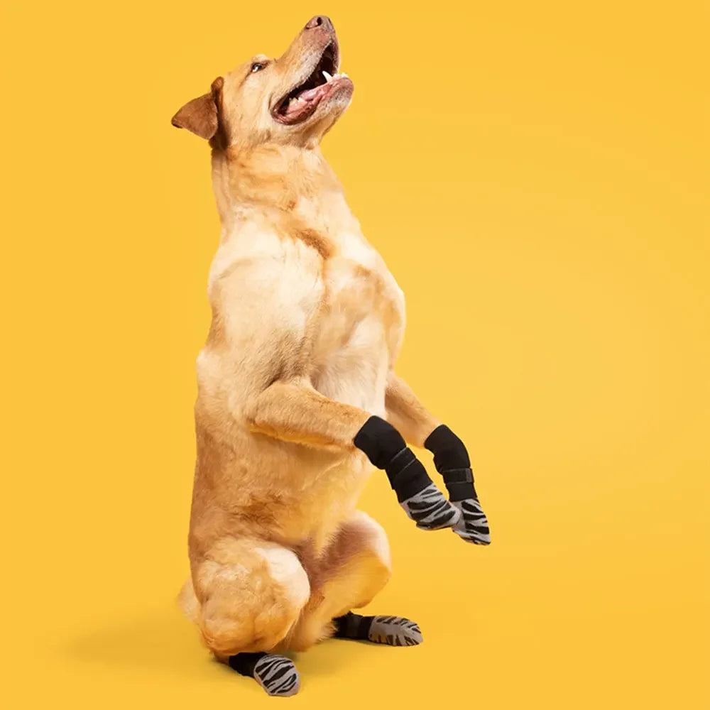 Premium Non-slip Dog Socks for Hardwood Floors Extra-thick Grip Can Effectively Prevent Licking Slipping and Protect Dog Paws