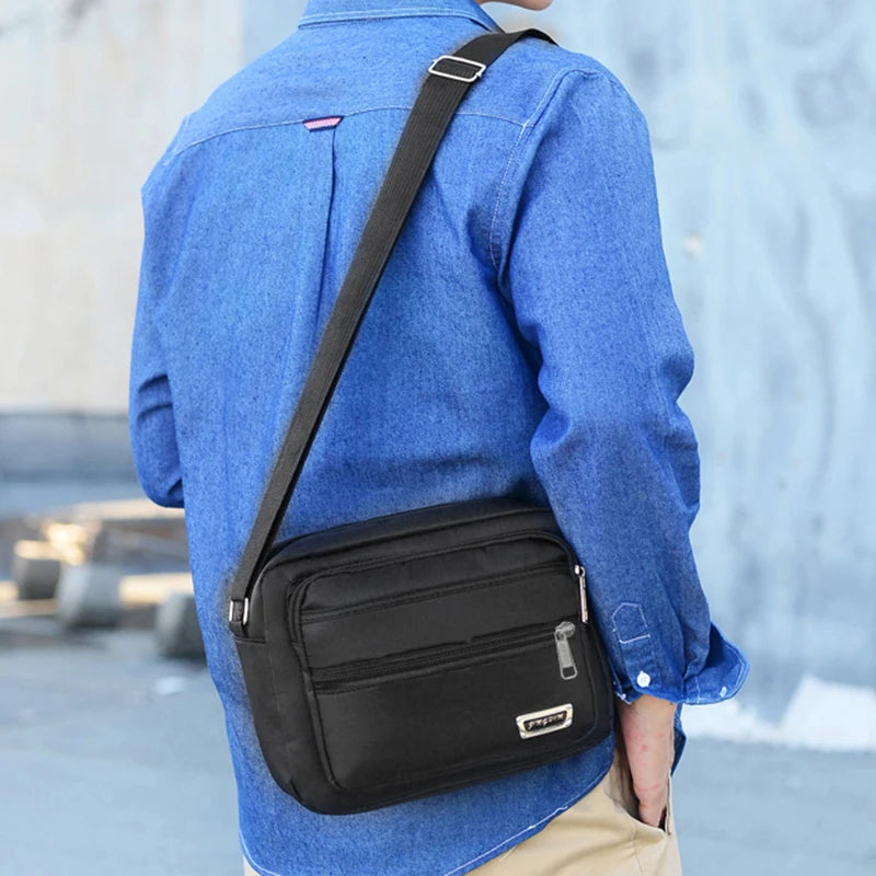 Neutral Square Bag Riding Backpack Chest Bag New Fashion Casual Girls' Shoulder Bag Lightweight Crossbody Bag [Random Pull Direc