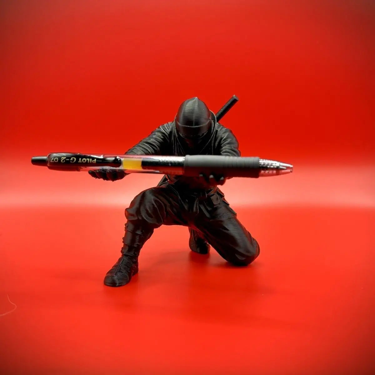Desktop Art 3D Printed Ninja Pen Holder Unique Figurine Stationery Organizer Pencil Figurines Desk Decor Craft For Pen Storage