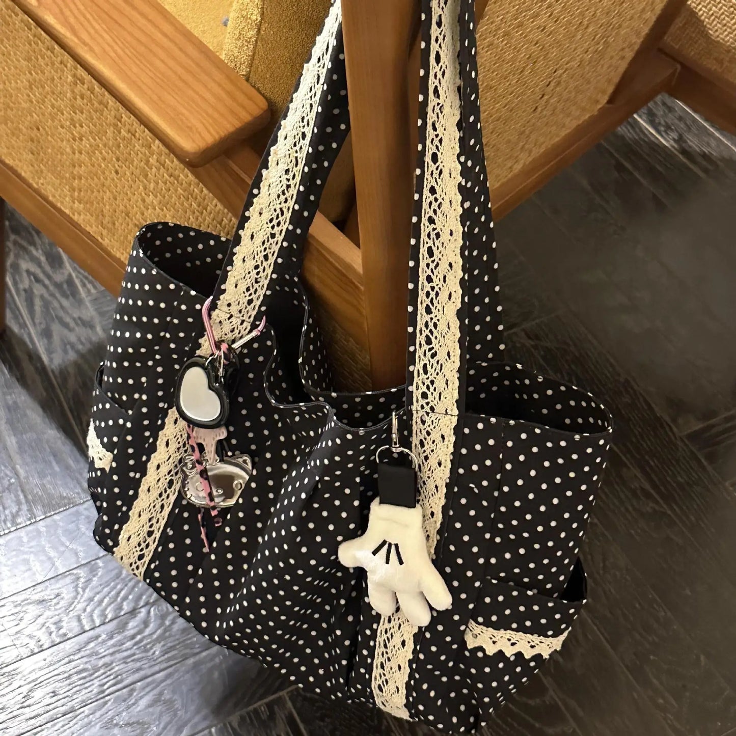 Korean Vintage Canvas Shoulder Bag Women Cute Lace Large Capacity Tote Bag Multi Pocket Handbag Fashion Round Dot Underarm Bag