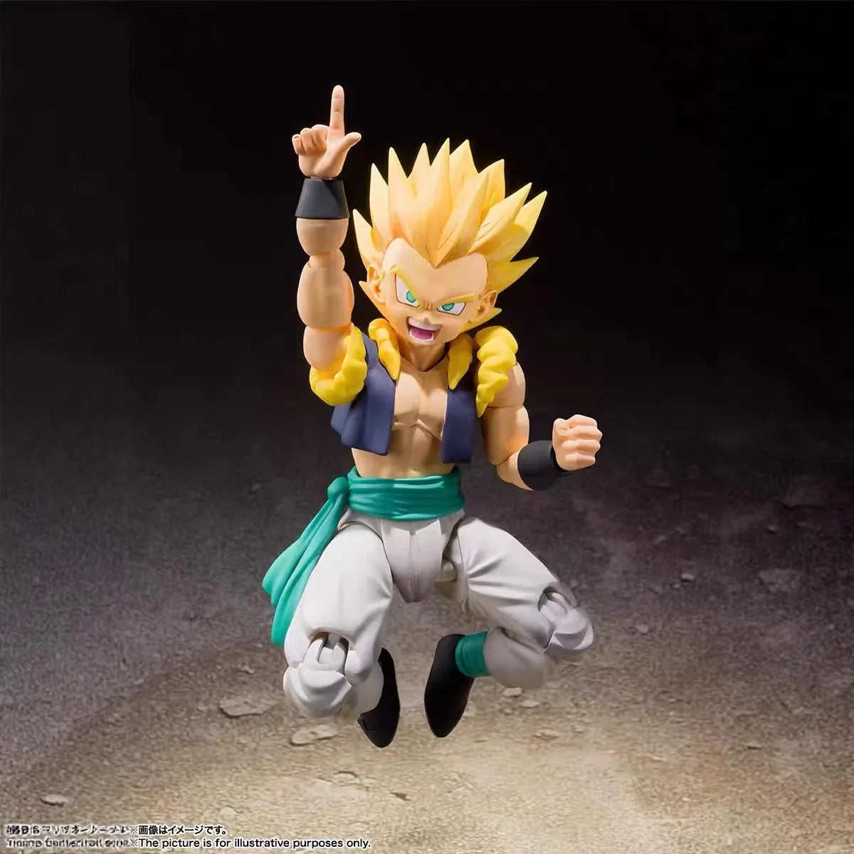 Dragon Ball Super Saiyan Gotenks Articulated Figure Anime Model Statue Collection Desktop Decoration Ornament Toy Gift for Fans