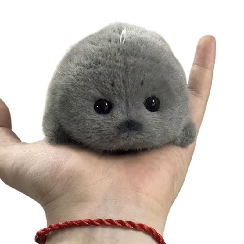 Soft Grey Seal Plush Keychain White Seal Plushies Animal Pendant Fashion Stuffed Doll Keyring Car Key Accessories Car Ornaments