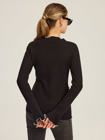 Contrast Scallop Trim Knit Top