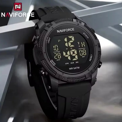 NAVIFORCE 7104 Sports Men's LCD Digital Leisure Date Week Alarm Clock Waterproof Silicone Strap Electronic Watch électronique