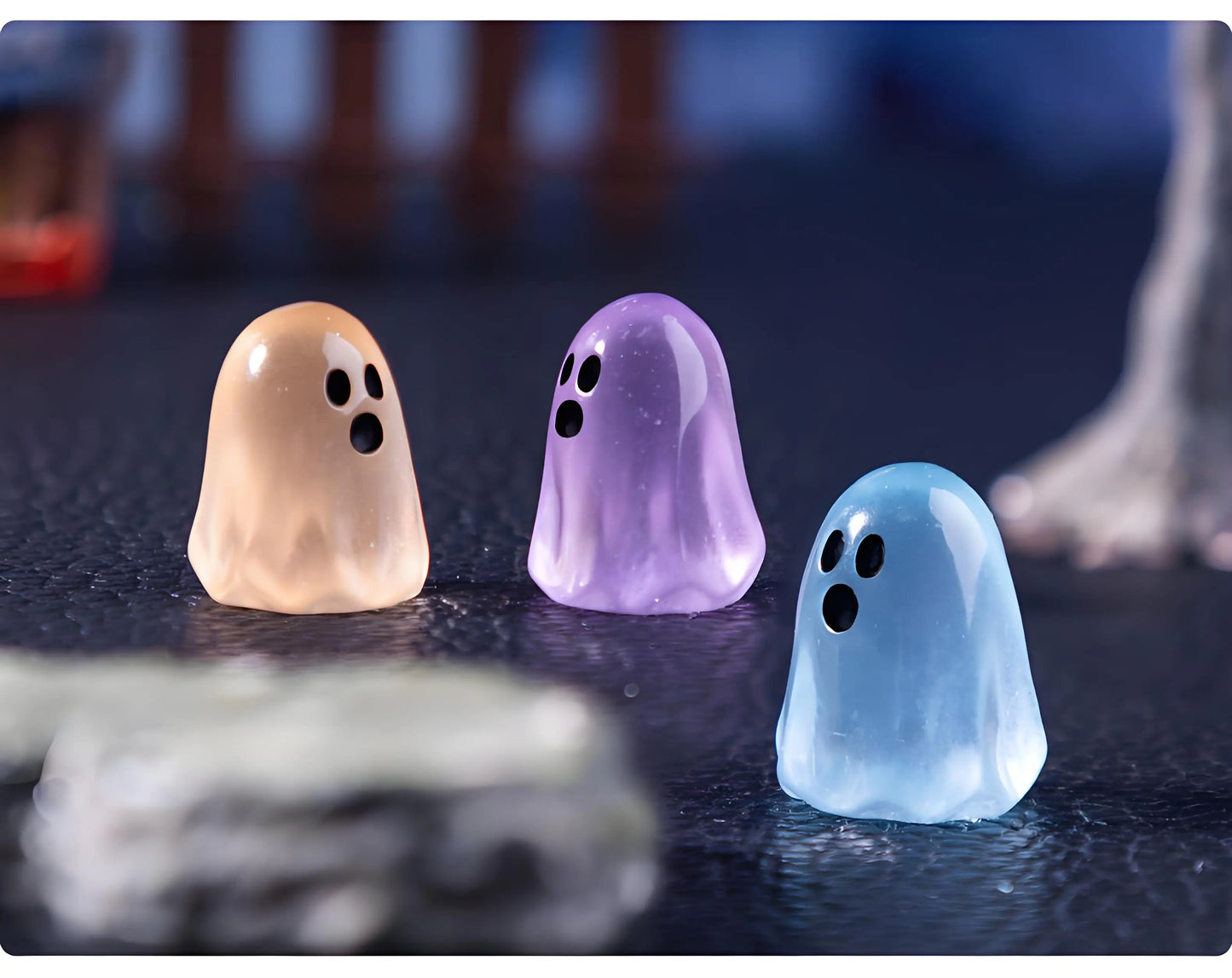 10pcs Creative Luminous Little Ghost Cute Beads DIY Decorative Pendant Accessories Miniature Micro Landscape Halloween Ornament