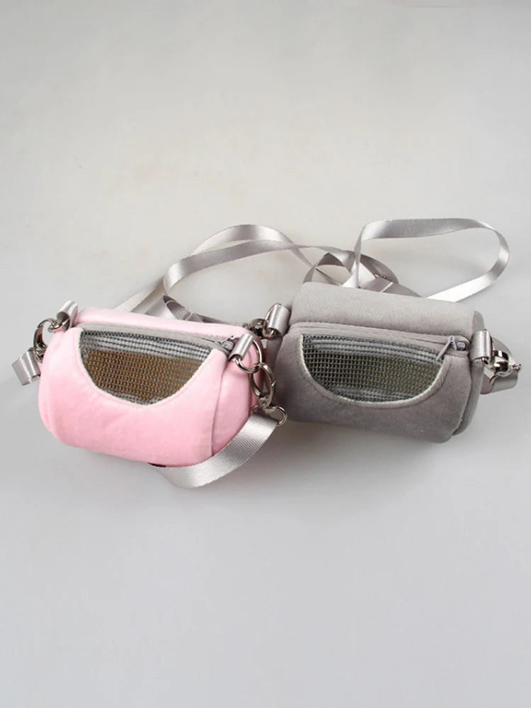 1Pc Small Pet Backpack Hamster Carrier Bag Portable Cylinder Satchel Flying Squirrel Travel Breathable Mesh Pouch Pet Supplies