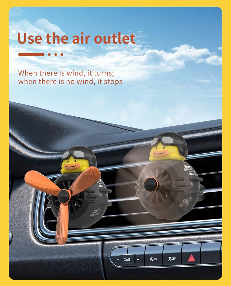 1PC Car Magnetic Cute Cartoon Figure Air Outlet Clip Aromatherapy - Complimentary Two Unscented PE Tablets and Two 5ml Bottles