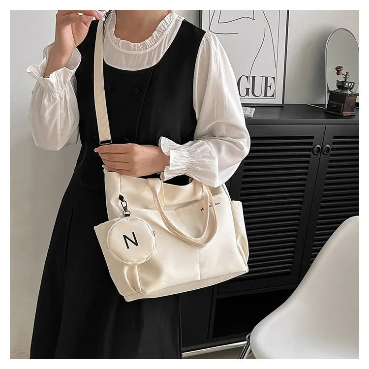 Large capacity Korean version crossbody bag suitable for both male and female college students travel shoulder bag commuting bag