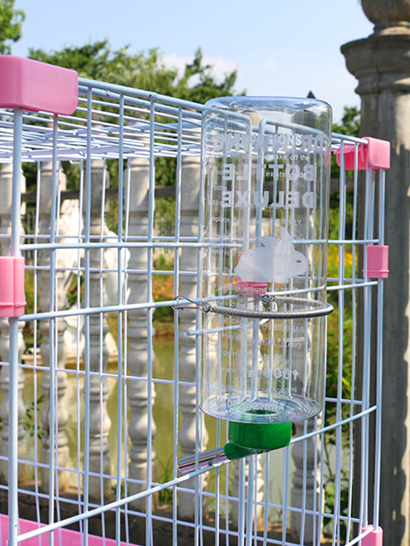 1 PC 1000ml Random Color Small Animals Drinker Auto Drinking Hangable Water Bottle for Rabbit Guinea Pig Parrot Rabbit Feeder