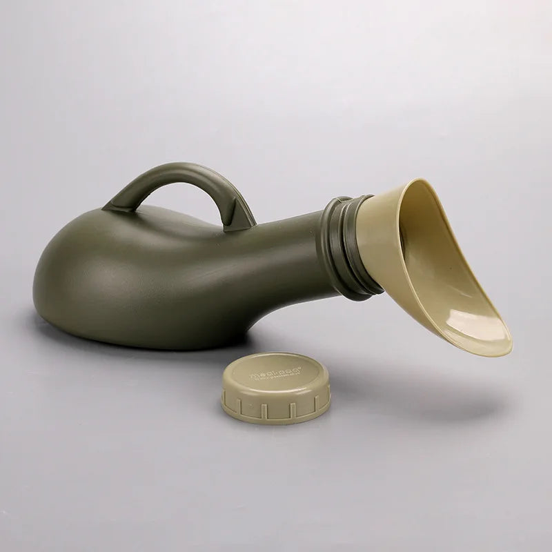 Lightweight Portable Plastic Mobile Urinal Bottle with Cap for Men Travel Camping Car Toilet Pee Aid