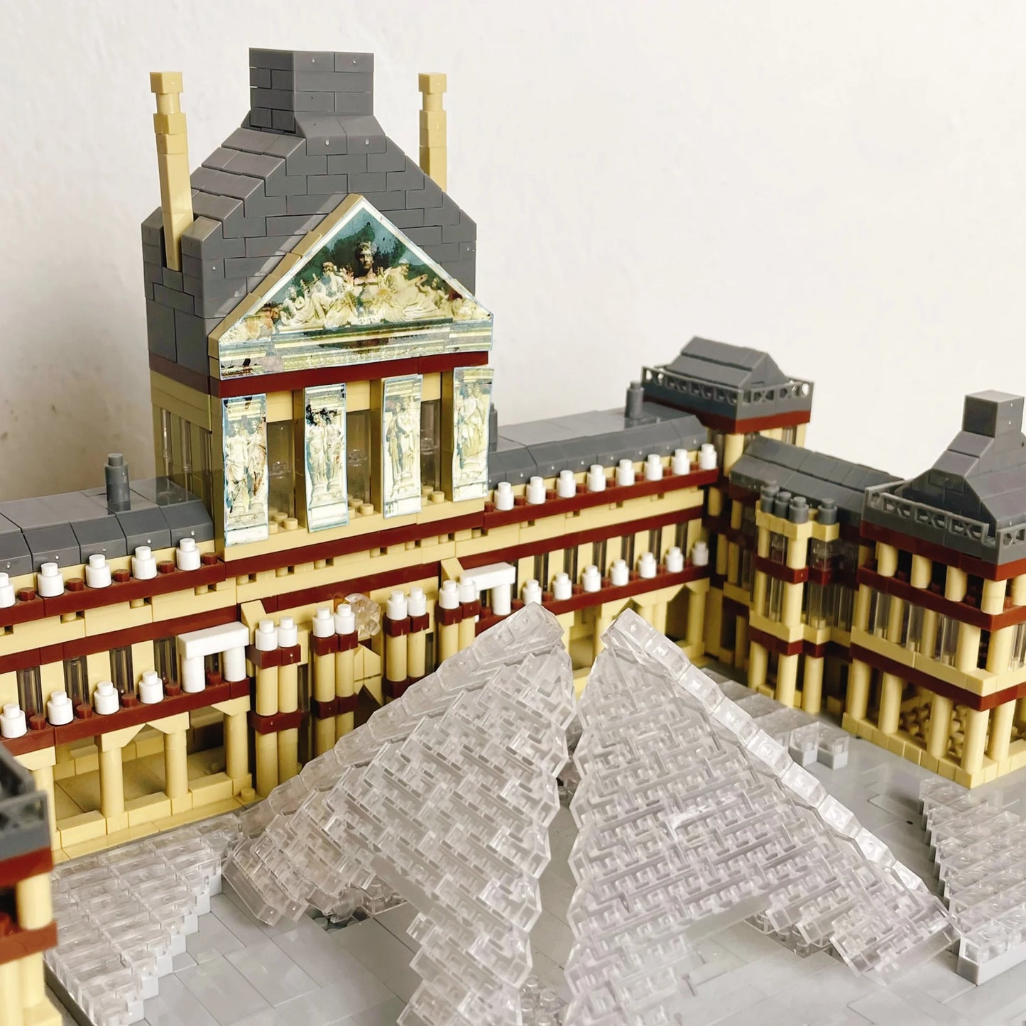 Knew Built Louvre Micro Mini Building Blocks for Adult, Architecture Toys Set, Construction, Arc Triomphe Eiffel Assembly Bricks