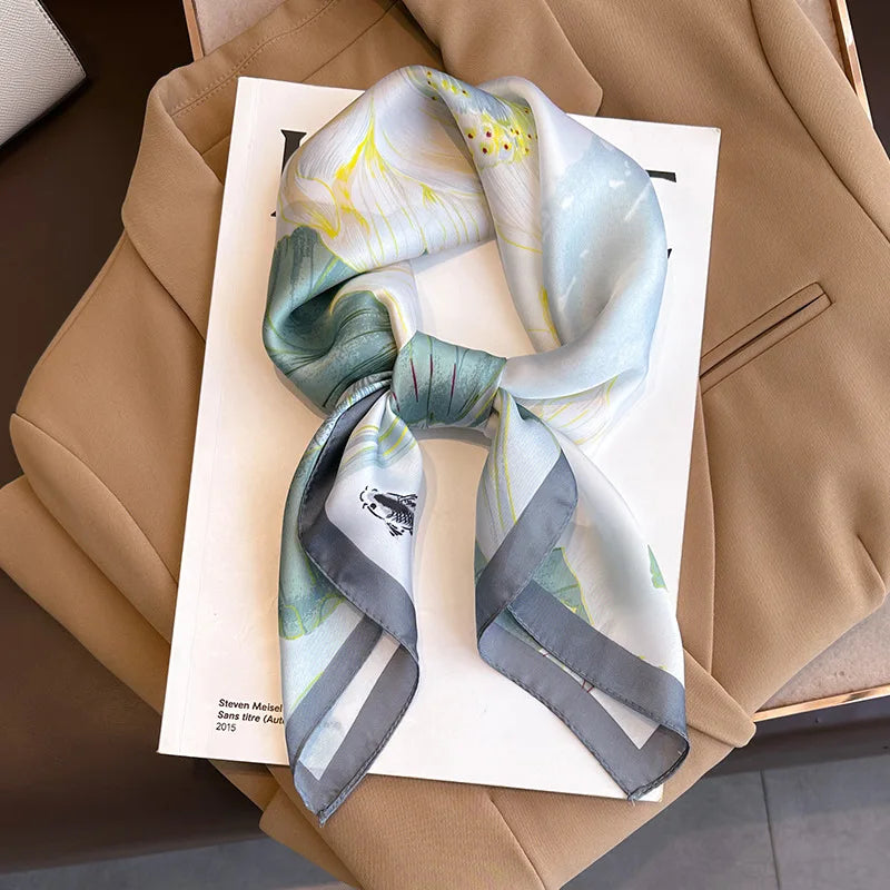 2025 New Fashion Luxury Printed Square Shawl Women 70x70cm Pashmina Silk Scarf Neck Headband Bandana