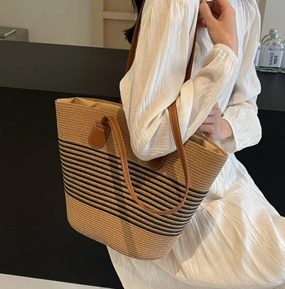 Straw bag bag women's summer inswind 2024 new beach seaside outdoor travel vacation large capacity shoulder bag