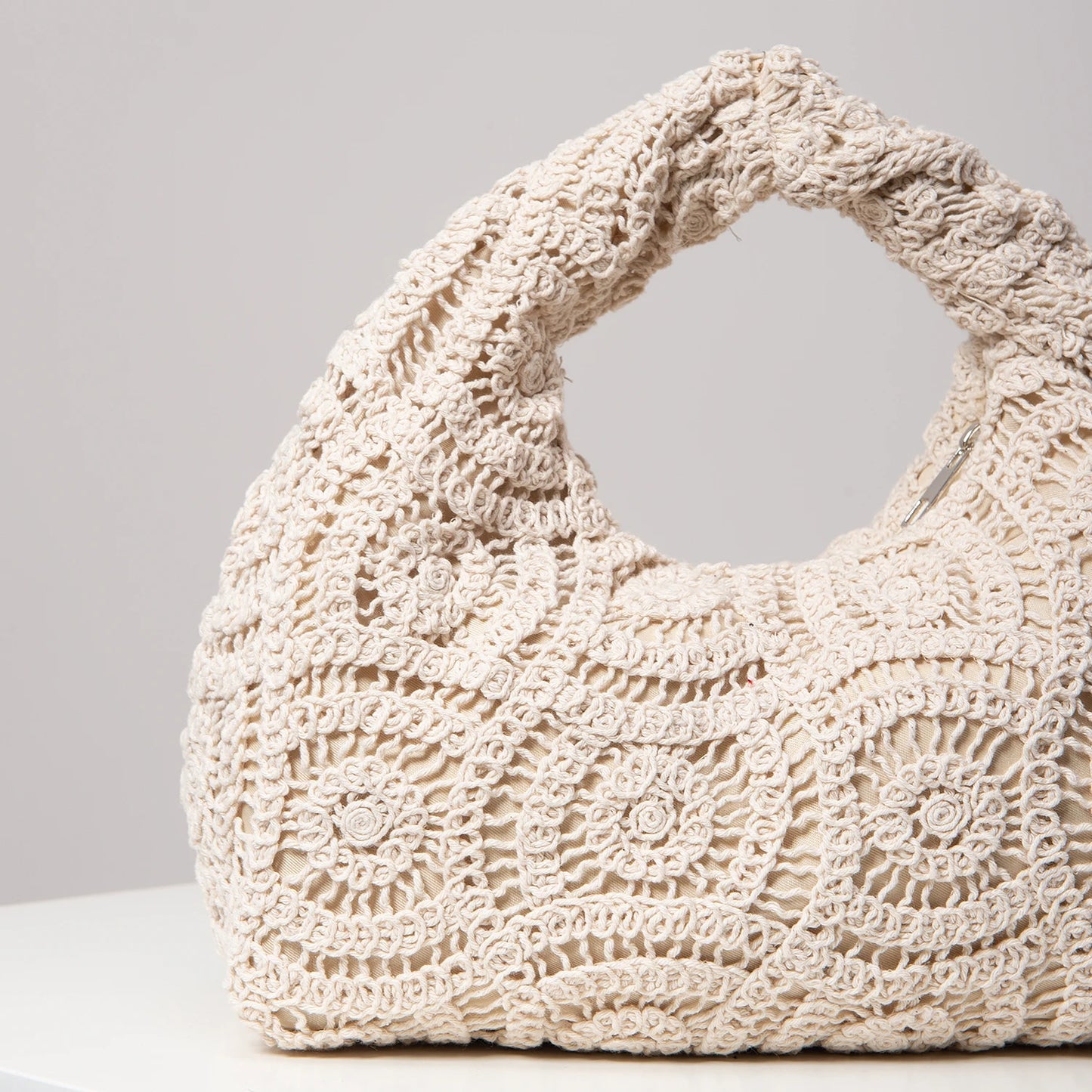 Pattern Hollow Woven Handbag，Bohemia Beach Bags for Women，Crochet Set，Beach Accessories Women，Travel Must Haves（Random Pattern）