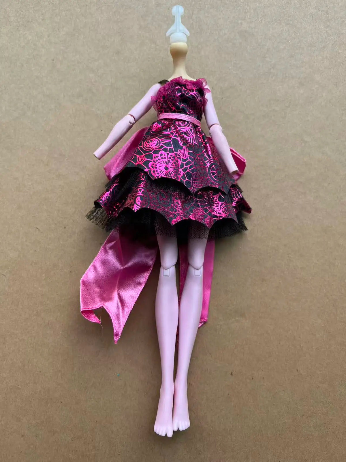 Colorful Dancing Doll Clothes Set Bratss Monster Doll Costume DIY Dressing Toy for Kids Includes Shirt Pants And Accessory