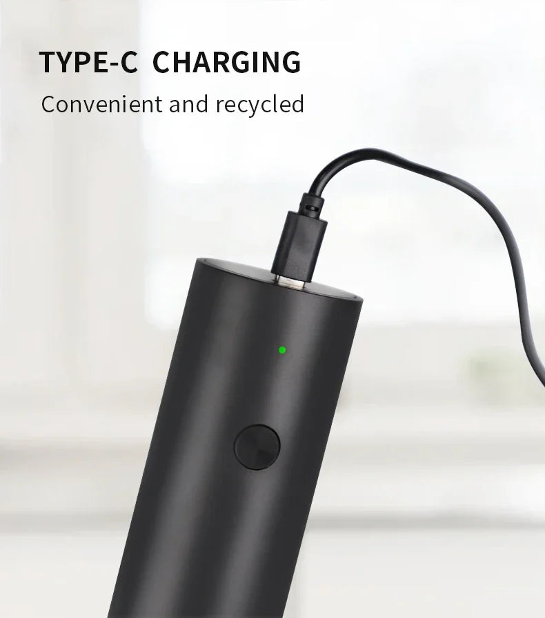 USB Rechargeable Electric Salt and Pepper Grinder Adjustable Coarseness Large Capacity Auto Spices Grinders Kitchen Cooking Tool