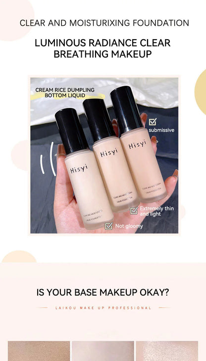 The liquid foundation is light, matte, naturally brightening, and does not come off makeup. The natural complexion is frosty,