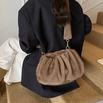 Cute and Versatile Winter Crossbody Bags Mink Fur Wrinkle Relaxed Texture Cloud Shell Bag Women Fashion Tote Shoulder Bag