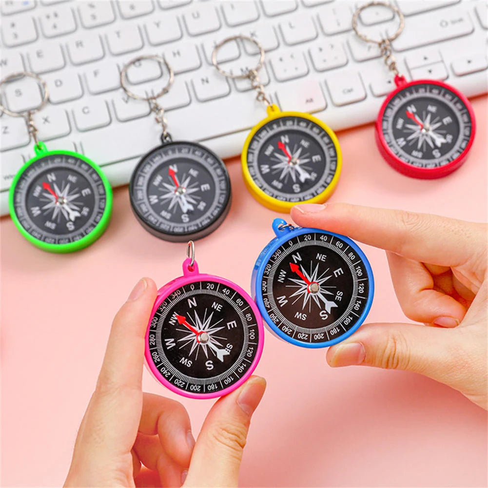 Outdoor Compasses Keychain,Children Mini Compasses Keychain Portable Easy Hanging Key Chains Accessories For School,Outdoors
