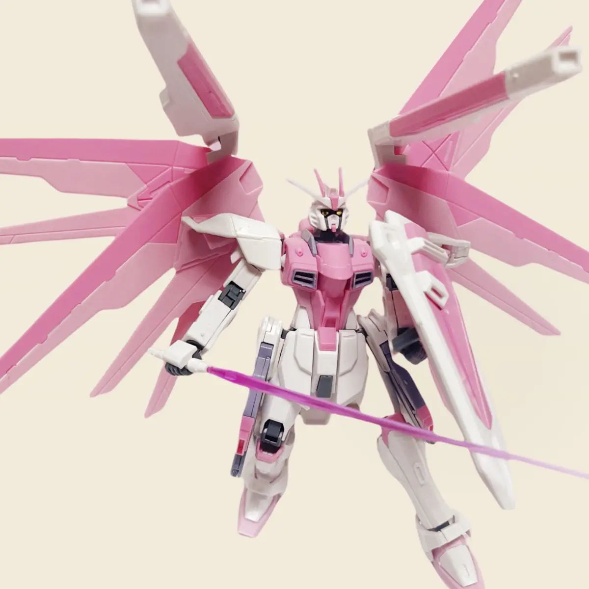 ZGMF-X10A HG 1/144 Freshman Freedom Mecha Assembly Model Action Figures Cherry Blossom Color Scheme Children Toy Gift Decorate