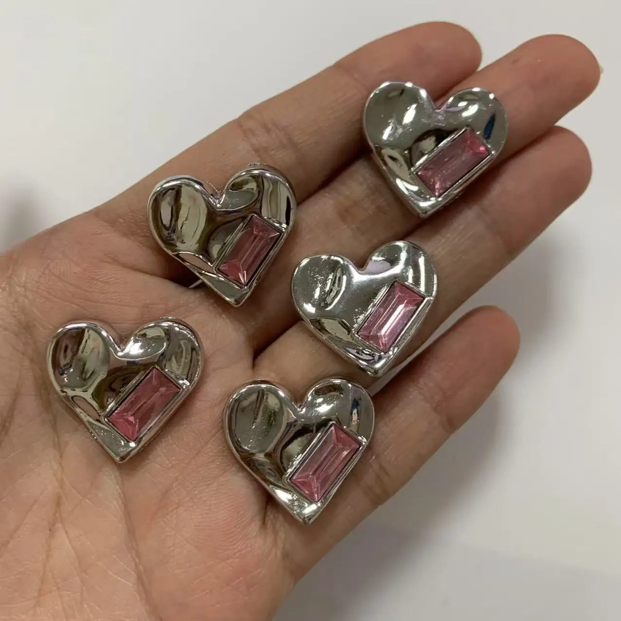 10Pcs Kawaii Hot Sweet Red Pink Large Glossy Lip Soild Color Lipstick Star Love Heart Resin Art Charms Decor Diy Junk Phone Case