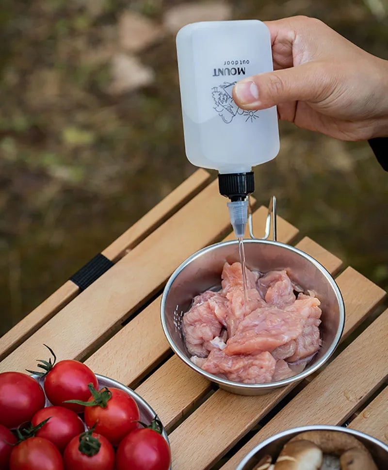 Outdoor Camping Oil Dispenser Bottle 120ml Leakproof Vinegar Jar Squeeze Bottle with Twist Top Cap HDPE for Cooking Grilling