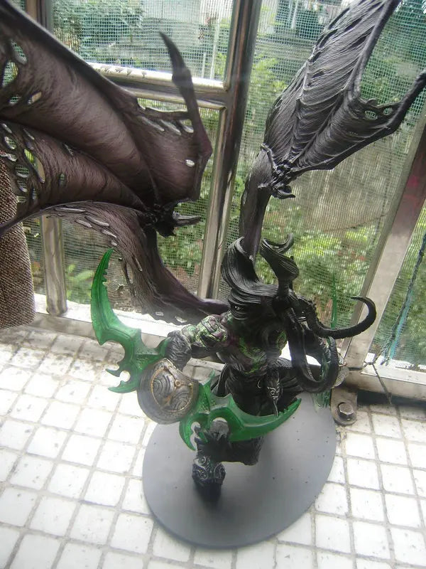 Game Wow Demon Hunter illidan Stormrage PVC Action Figure Toys