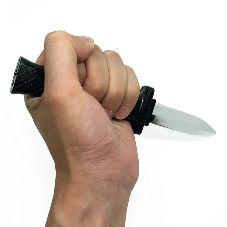 Retractable Prank Knife - Harmless Plastic Comedy Prop for Adults & Kids, Joke Magic Trick Gift