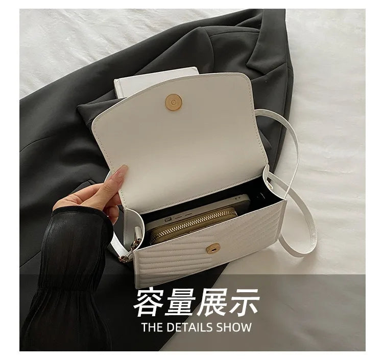 Lucky butterfly bag women's new fashion solid color simple texture trend beautiful casual shoulder messenger bag portable small