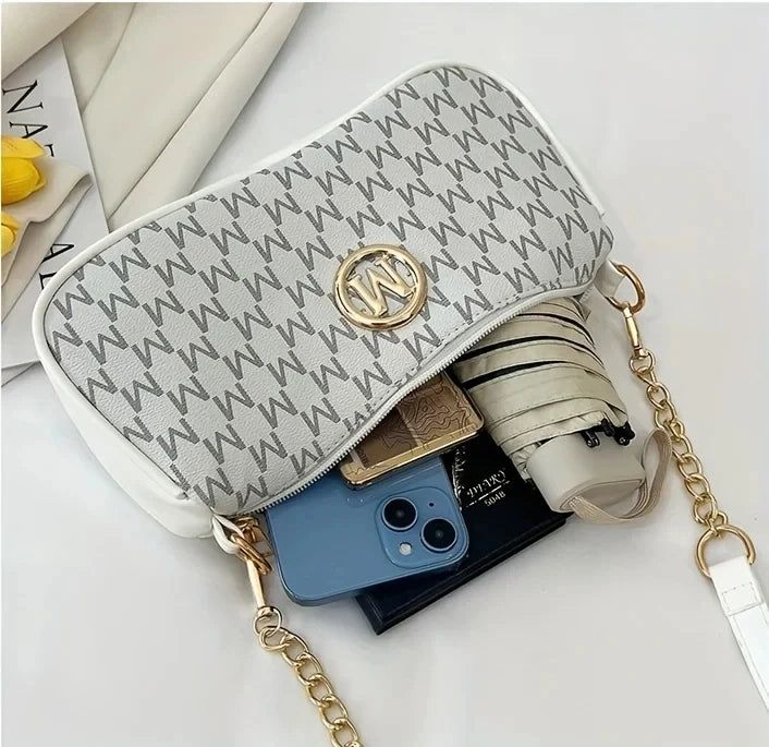 Women's Trendy Shoulder Bag with Belt Decoration Retro Underarm Handbag for Commuting
