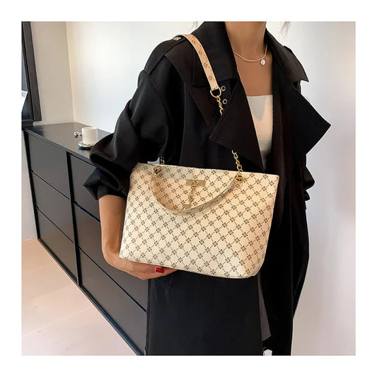 New Presbyopia Handbag Texture Soft Leather Large Capacity Tote Women Bag With Hanging Accessories Shoulder Bag
