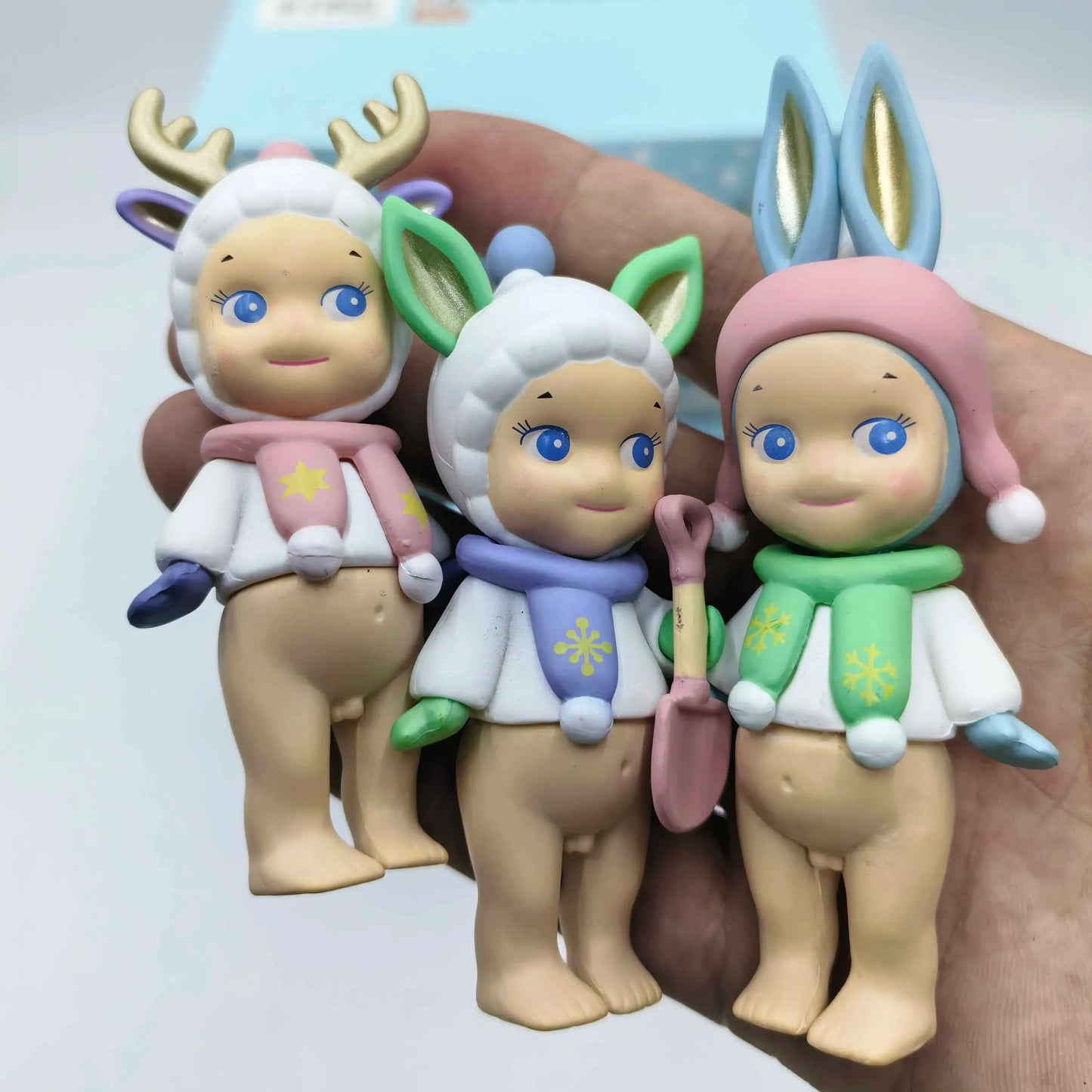 Sonny Angel Blind Box Winter Wonderland Series Mini Anime Figures Ornaments Dolls Fans Children Christmas Birthday Gift