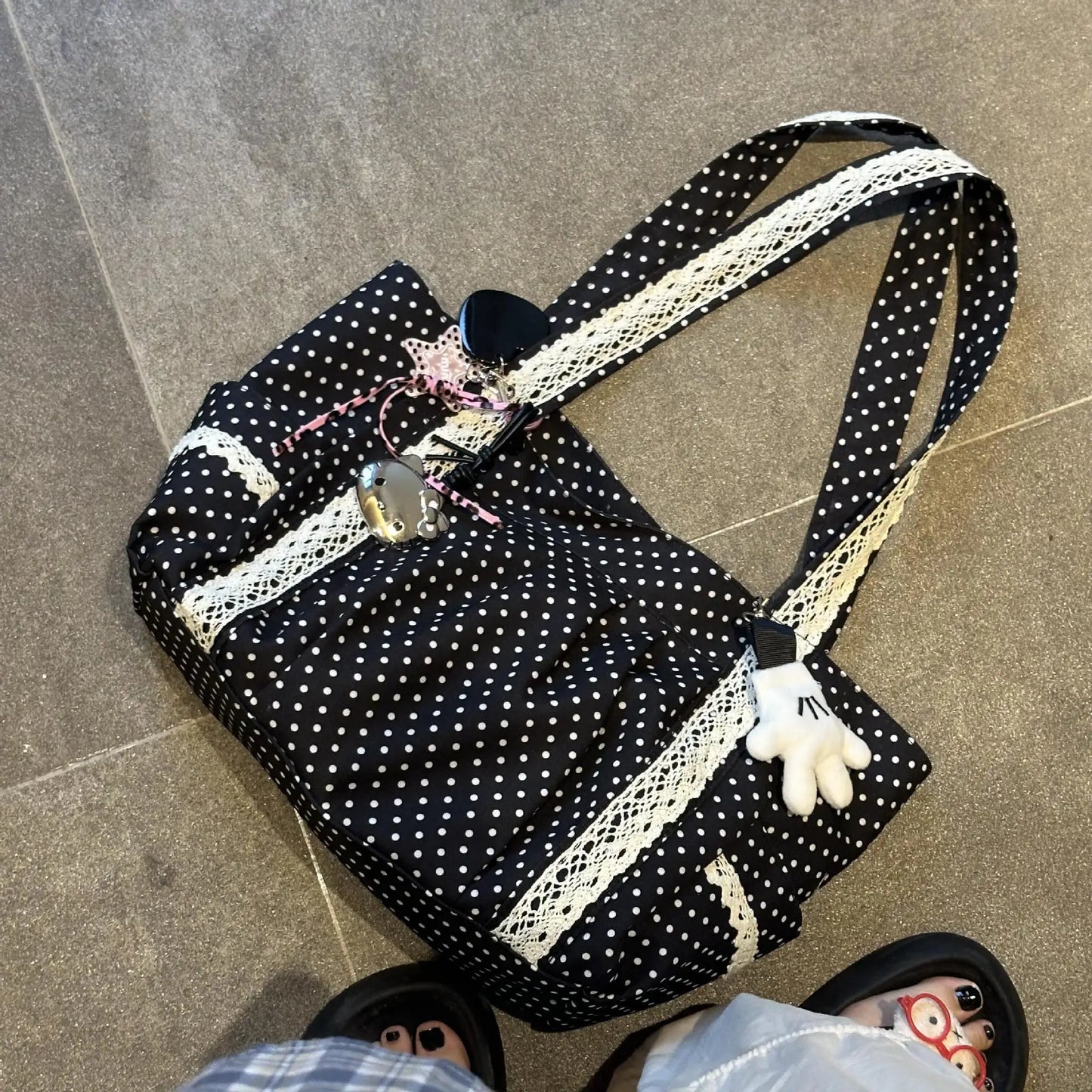 Korean Vintage Canvas Shoulder Bag Women Cute Lace Large Capacity Tote Bag Multi Pocket Handbag Fashion Round Dot Underarm Bag