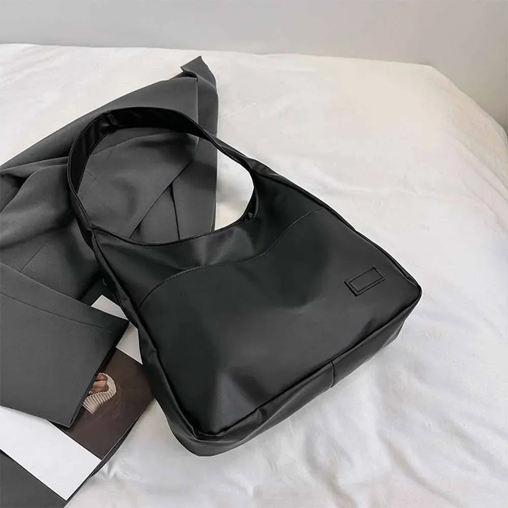 Simple large capacity casual retro shoulder bag, casual commuting fashionable handbag
