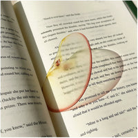 red apple