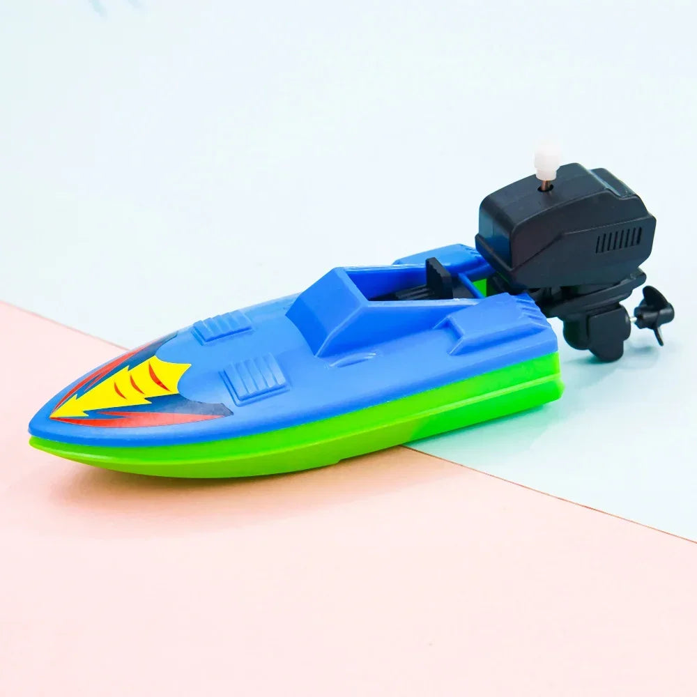 1pc Speed Boat Clockwork Toys Ship Wind Up Float In Water Kid Toys Classic Bathtub Shower Bath Toy for Children‘s Gift Boy Toys