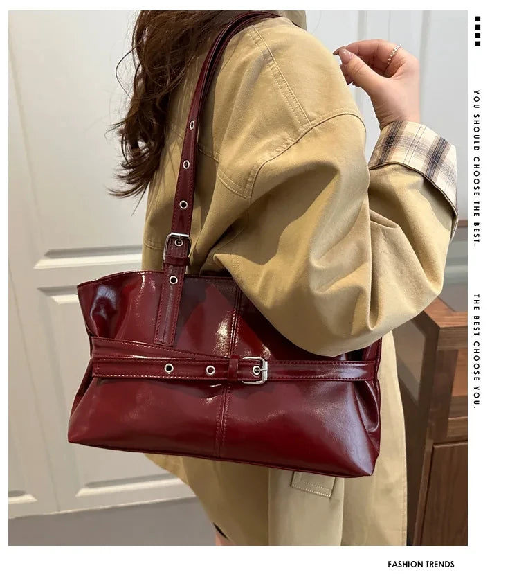 Fashionable Medium Size Versatile Tote Handbag for Daily Use Ethnic Style Synthetic Leather and Canvas Bag