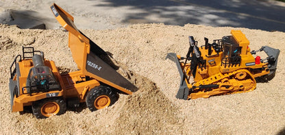 4WD Remote Control Excavator Toy Radio Controlled RC Dump Truck Vehicle Crawler Bulldozer Construction Buggy Light and Sound Car