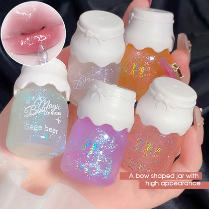 Butterfly shaped milk can lip balm moisturizes and moisturizes the mirror surface, with a shimmering and pouty lips