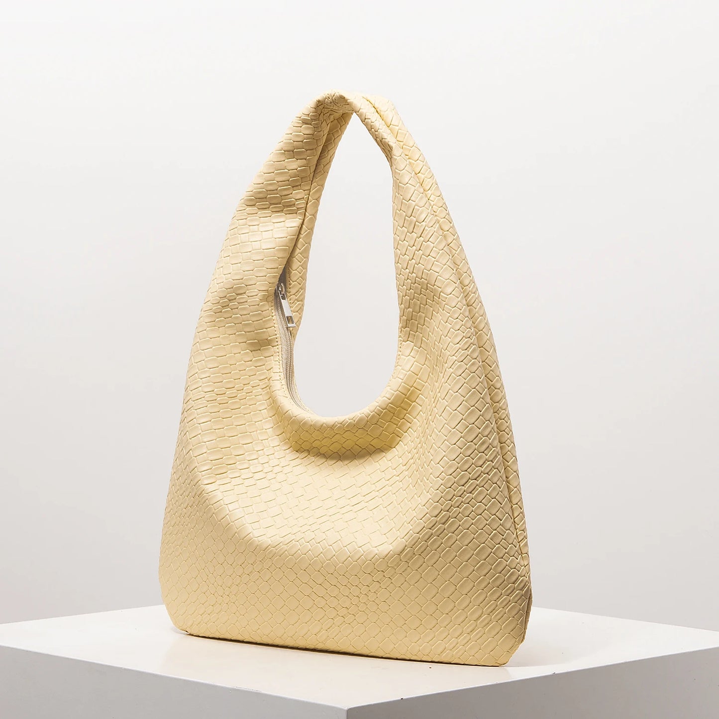 Vintage Faux Woven Leather Shoulder Bag, Women's Handbag, Large Capacity Tote Bag, Crescent Bag, Zipper Underarm Bag, Daily Commuter Bag (Random Pattern)