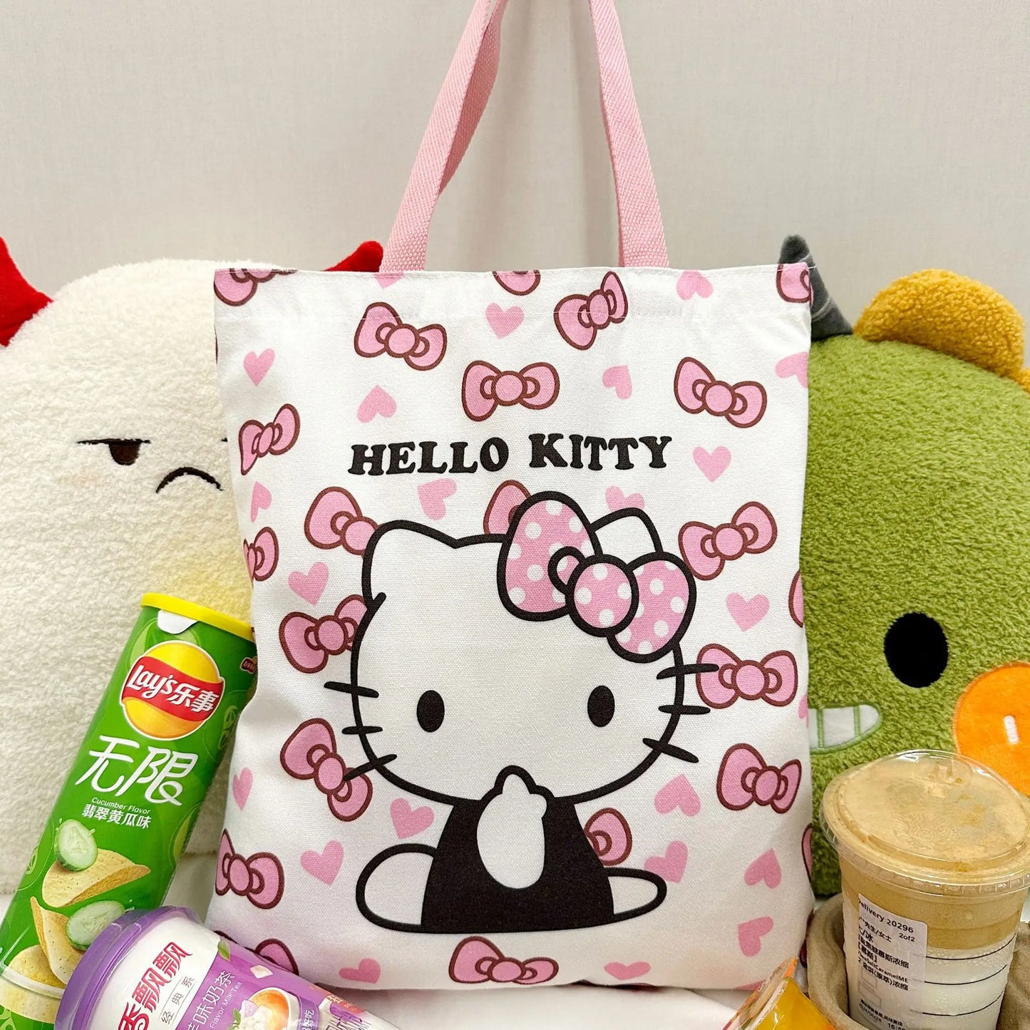 Large capacity Japanese cartoon Sanrio handbag Hello Kitty canvas bag casual commuting bag fashionable shoulder bag for girls