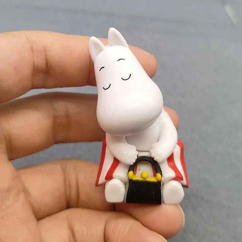 Moominses Shoulder-to-shoulder Sitting Doll Hippo Model Action Figures Collectible Desktop Ornaments