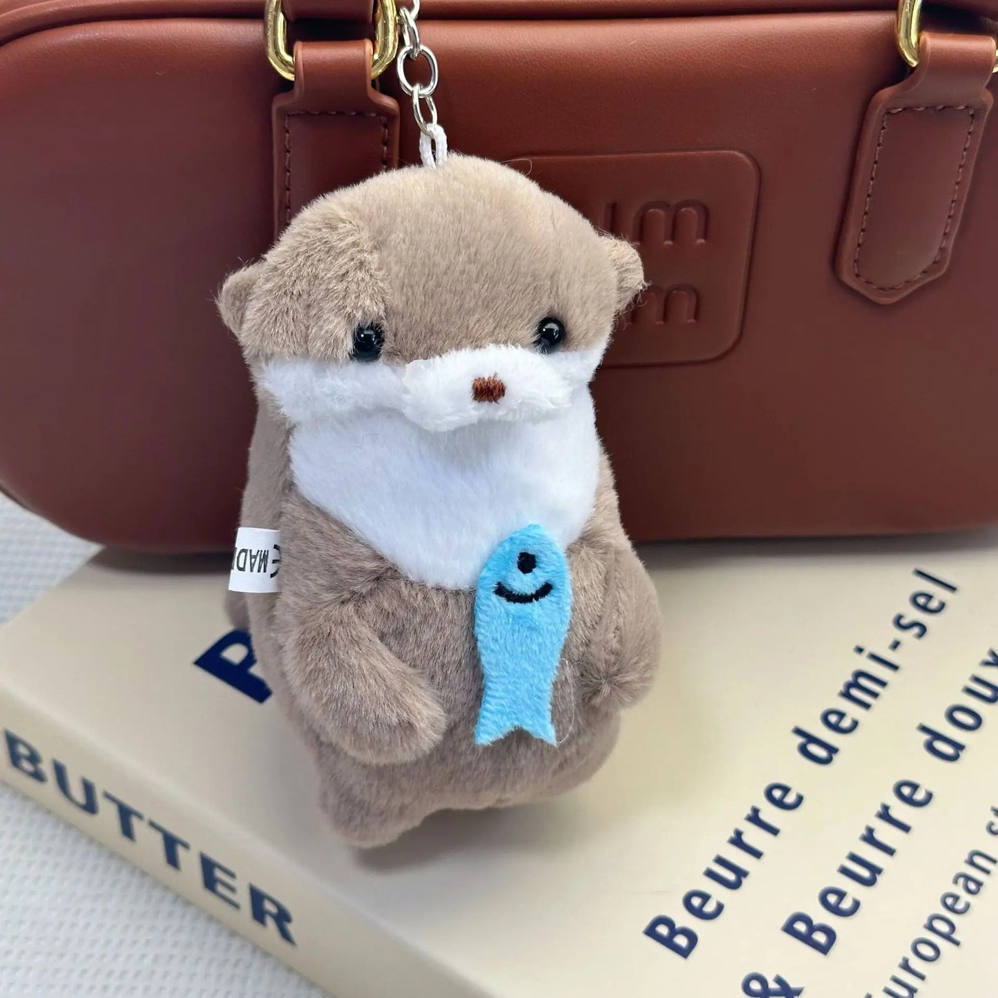 Cute Little Otter Hug Fish Plush Doll Pendant Doll Gift Gift Cute Girl Heart Keychain Pendant Creative Gift