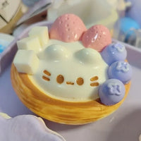Kitten egg tart