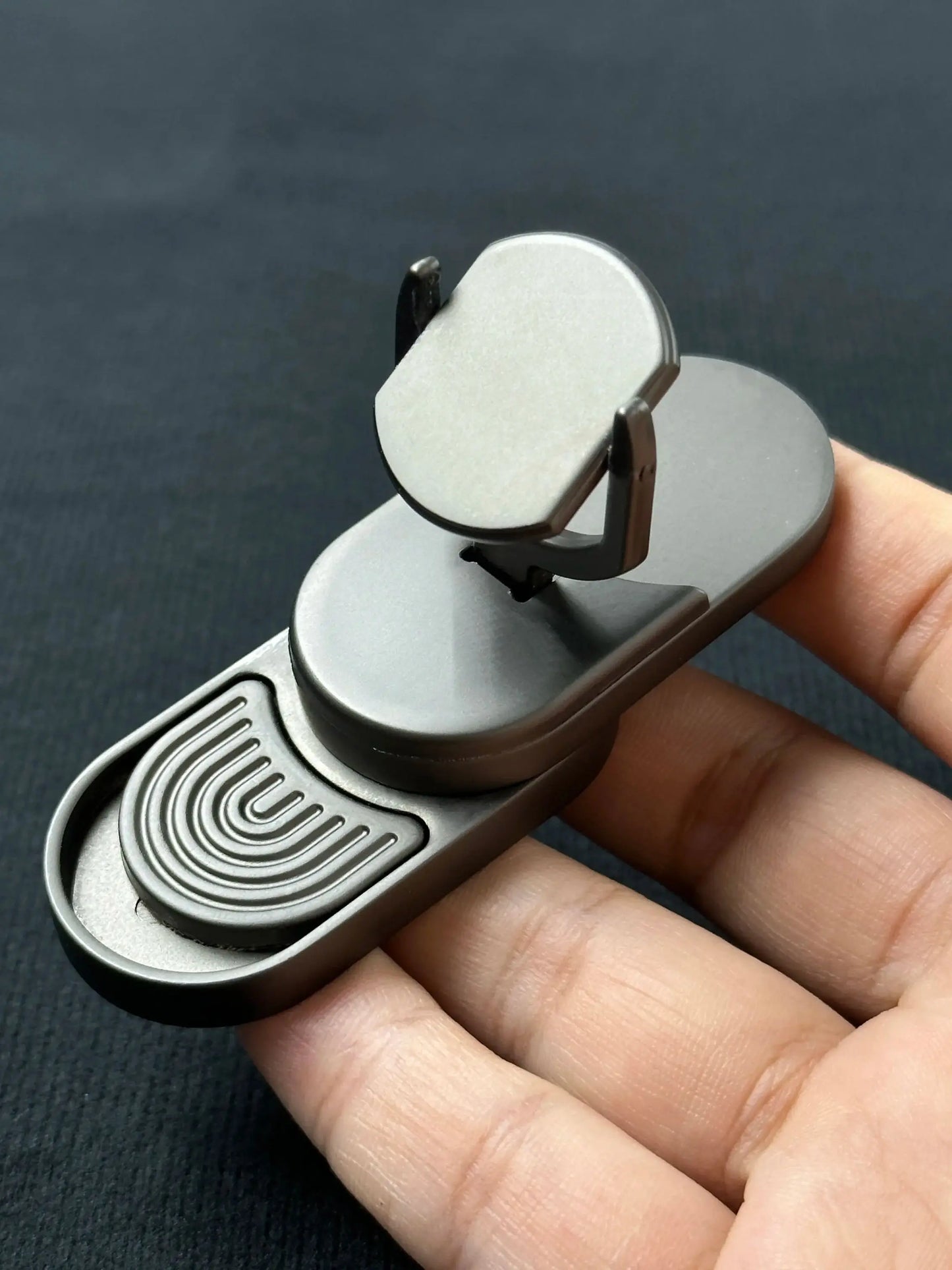 EDC Fidget Sliders Fidget Toys Stress Relief for Adults Magnetic Metal Target Push Slider Finger Push Spin Coins Decompression T