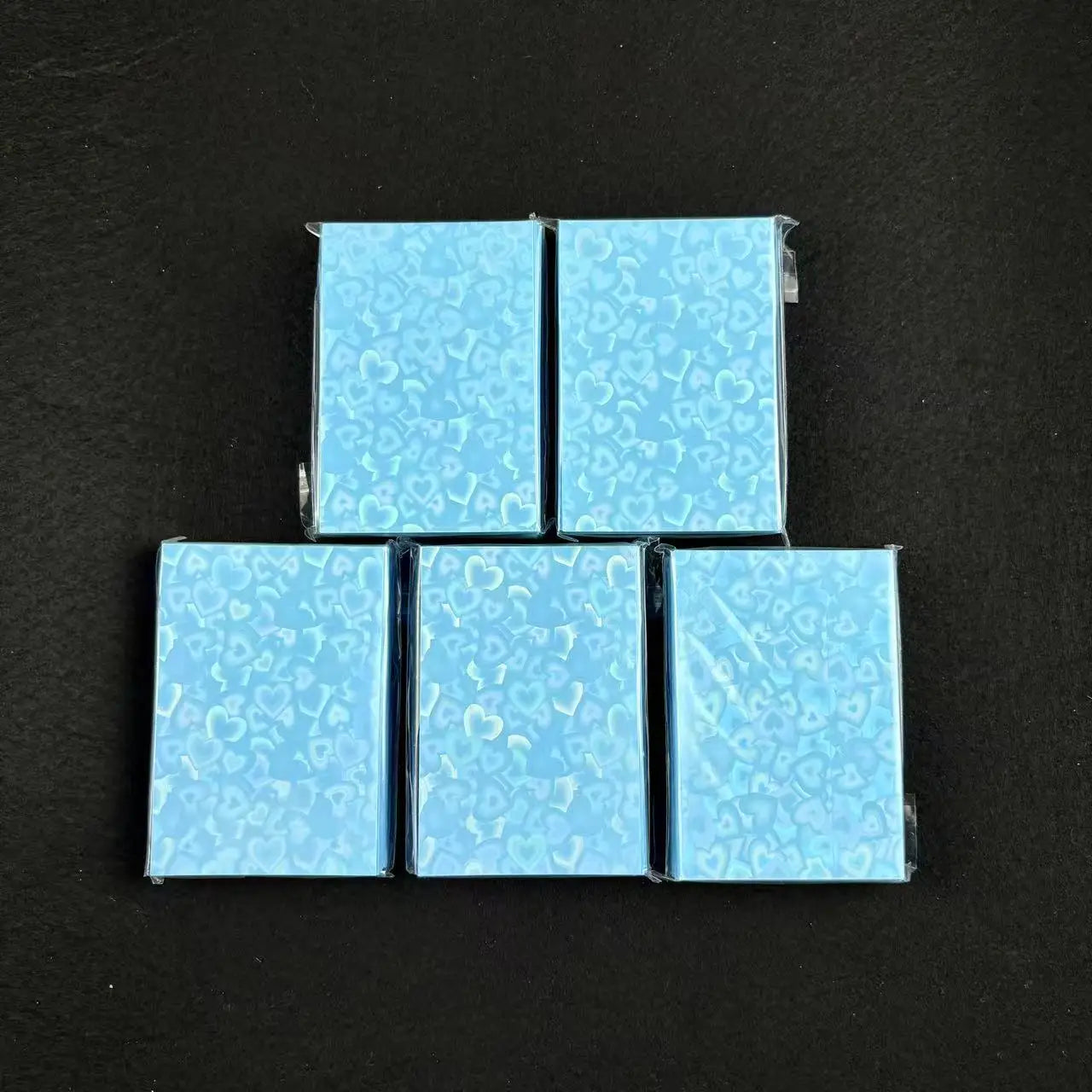 50pcs/lot 61*91mm Heart Love Laser Flashing Card Sleeves Protector For Photo Cards Holder Holographic Foil Protective Films