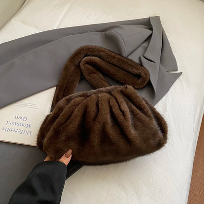 Fashionable Wrinkled Cloud Bag Soft Faux Fur Small Shoulder Bags for Women 2025 Winter Trend Korean Plush Handbags Crossbody Bag