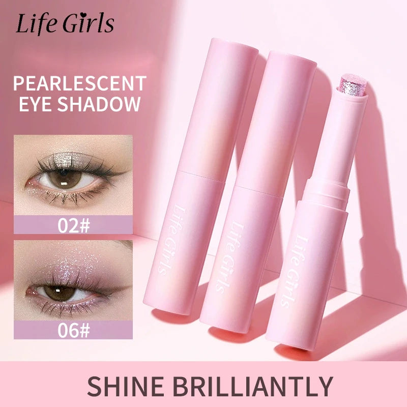 Water-Gloss Jelly Eyeshadow Stick Is a One-Swipe Makeup Highlight Eyeshadow Stick with Pearl Shimmer in Multiple Colors. Luminous Highlight Eyeshadow Stick Is a Two-Use Stick for Eyebrows. Waterproof Effect That Lasts Long an
